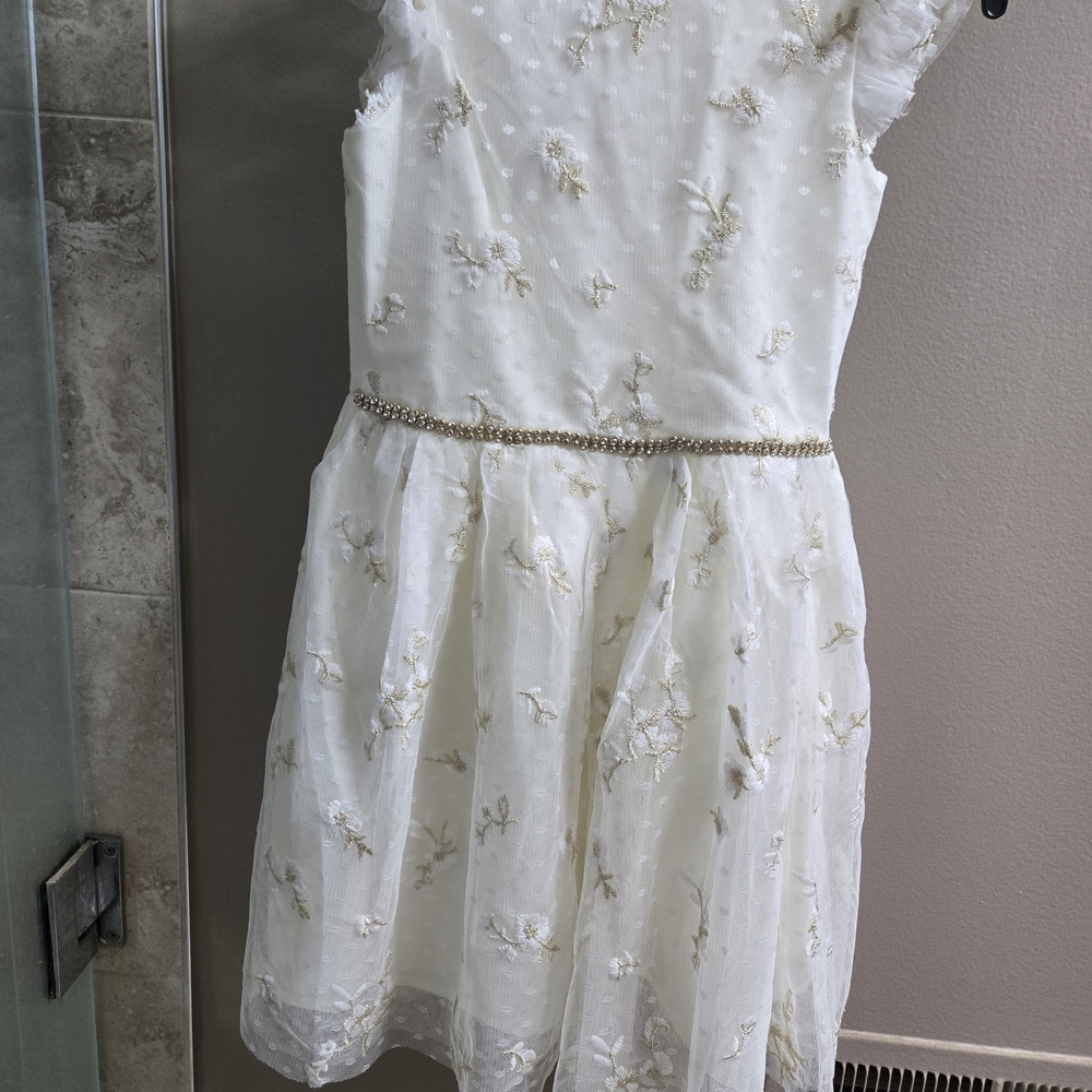NWT Blueberi Boulevard Girls Size 8 Cream Color With Gold Accent Formal Dress